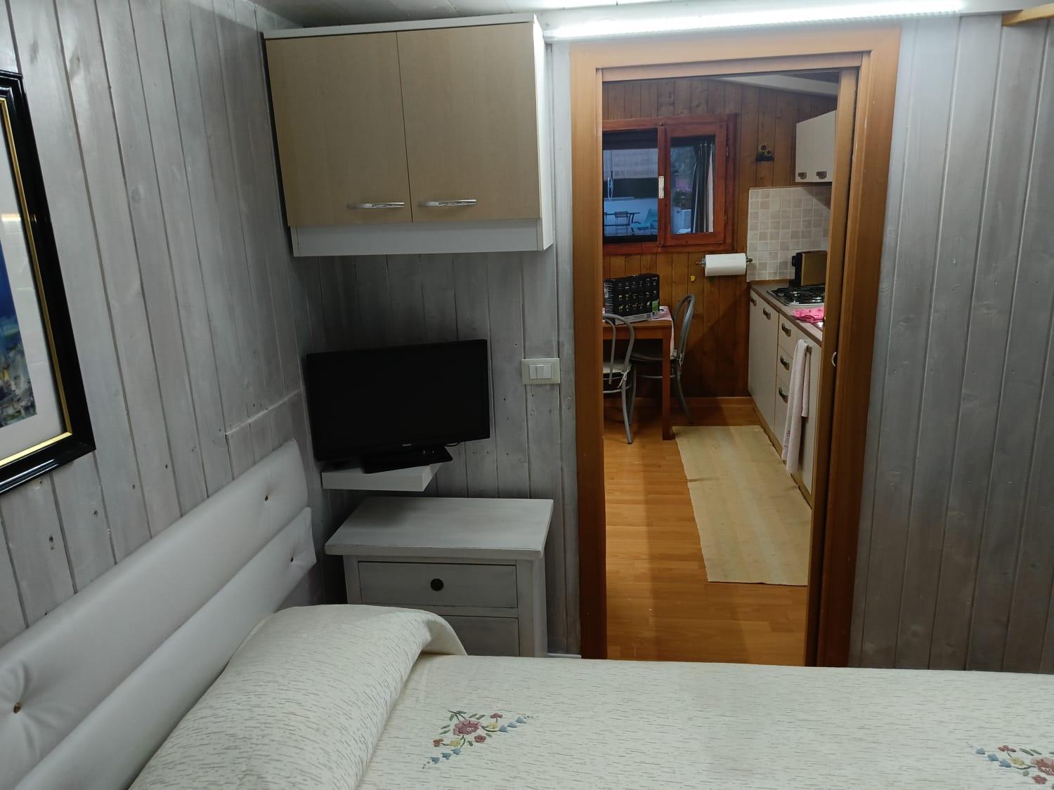 Felicia Apartment *